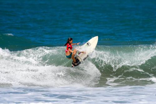 28168419 10155914487241839 7870554092499809231 n (1)